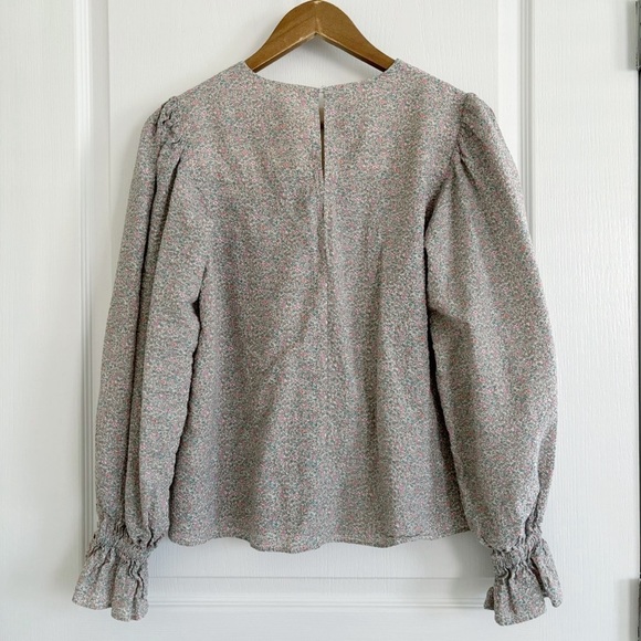 Moodie Ditsy Floral Lace Smocked Blouse Small - Picture 4 of 9